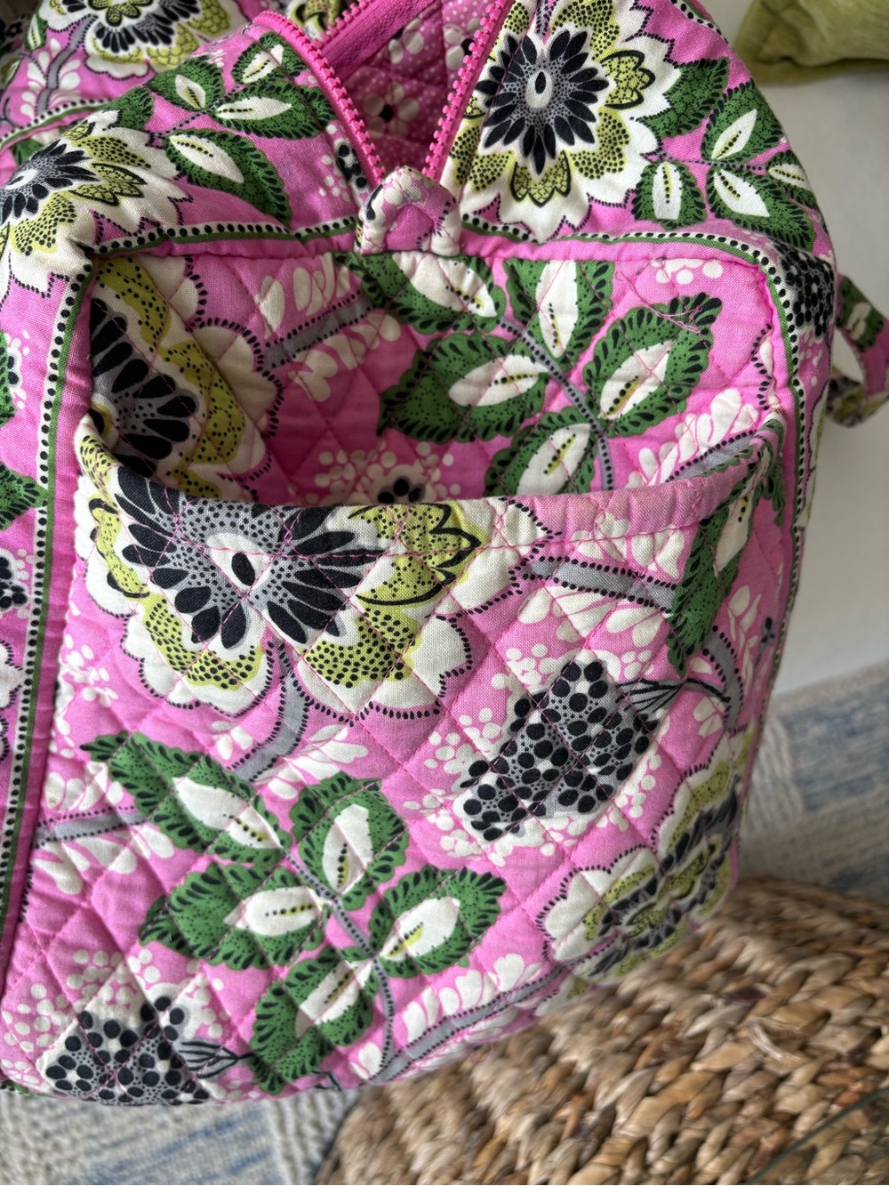 Vera Bradley Quilted large quilted duffle bag - Picture 4 of 10